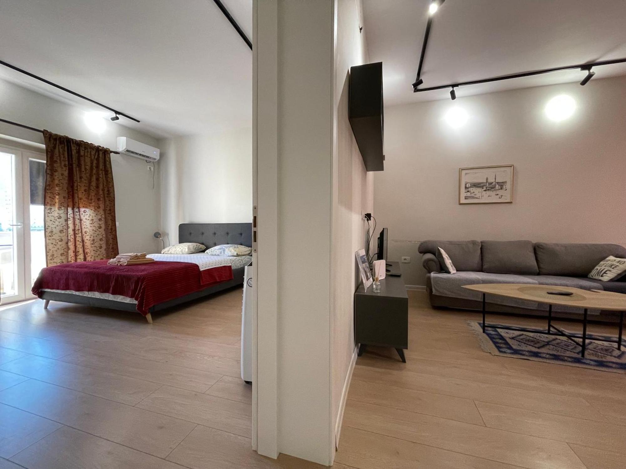 Downtown View Modern Apartment 티라나 외부 사진