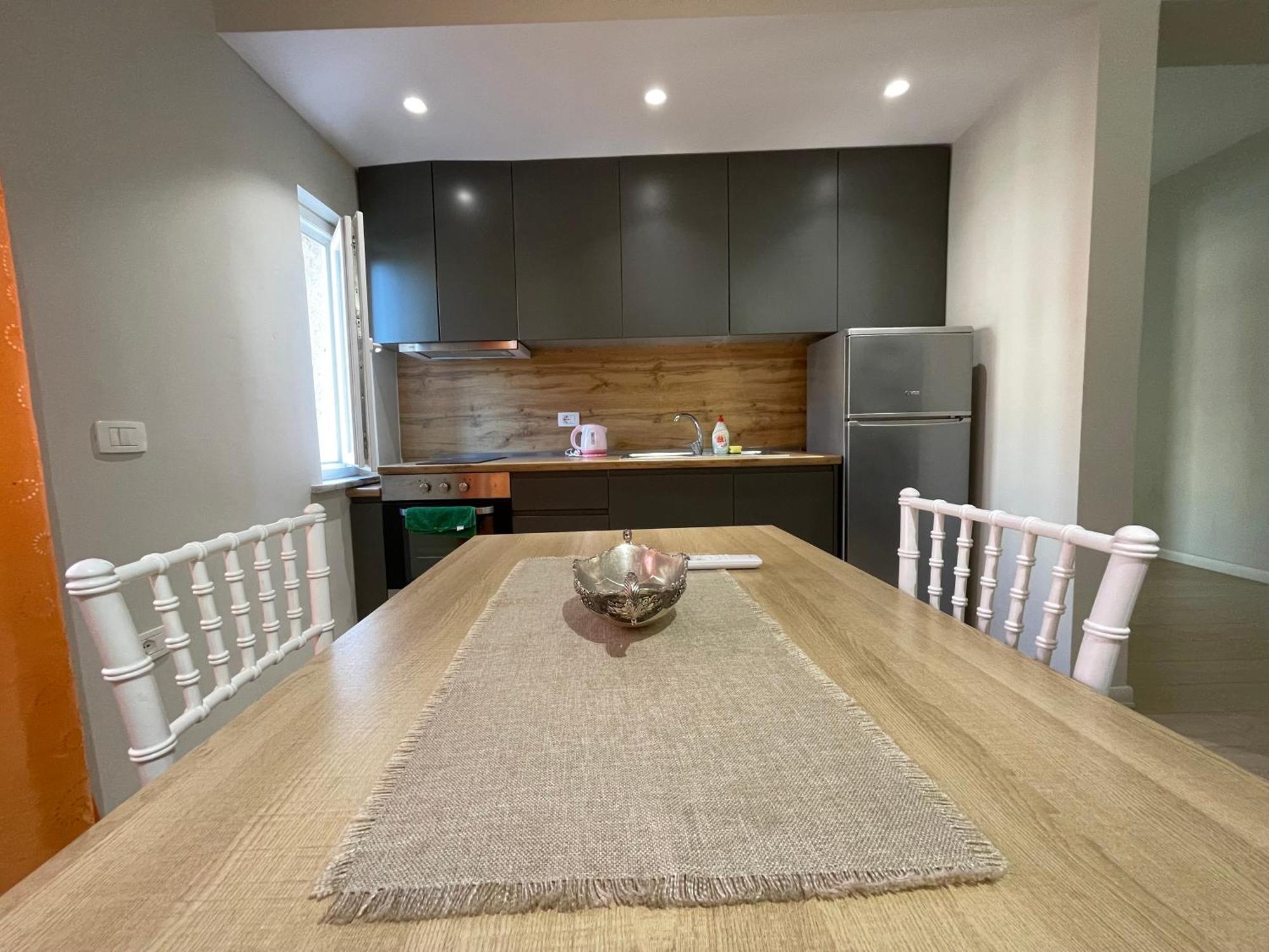 Downtown View Modern Apartment 티라나 외부 사진