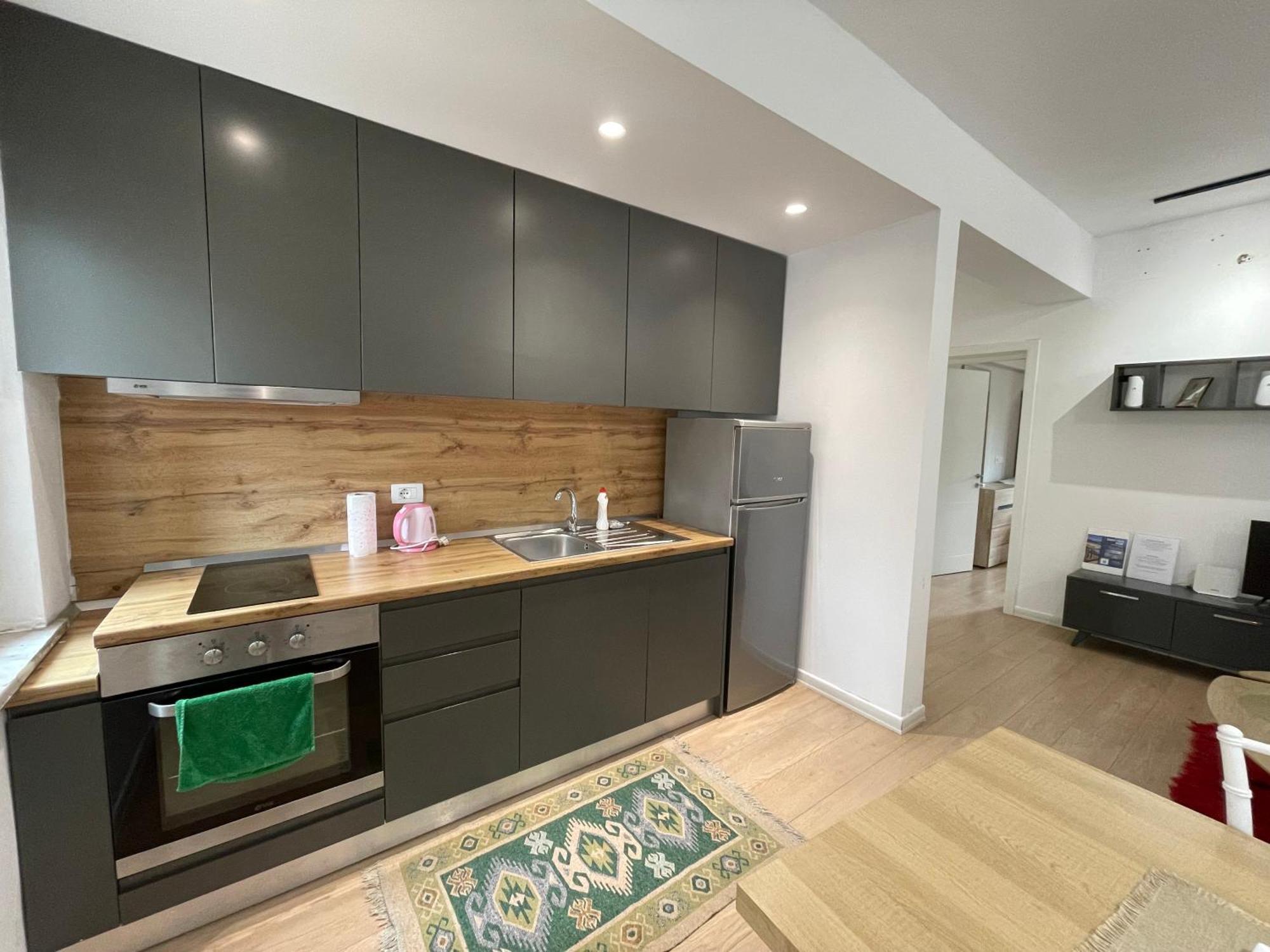 Downtown View Modern Apartment 티라나 외부 사진