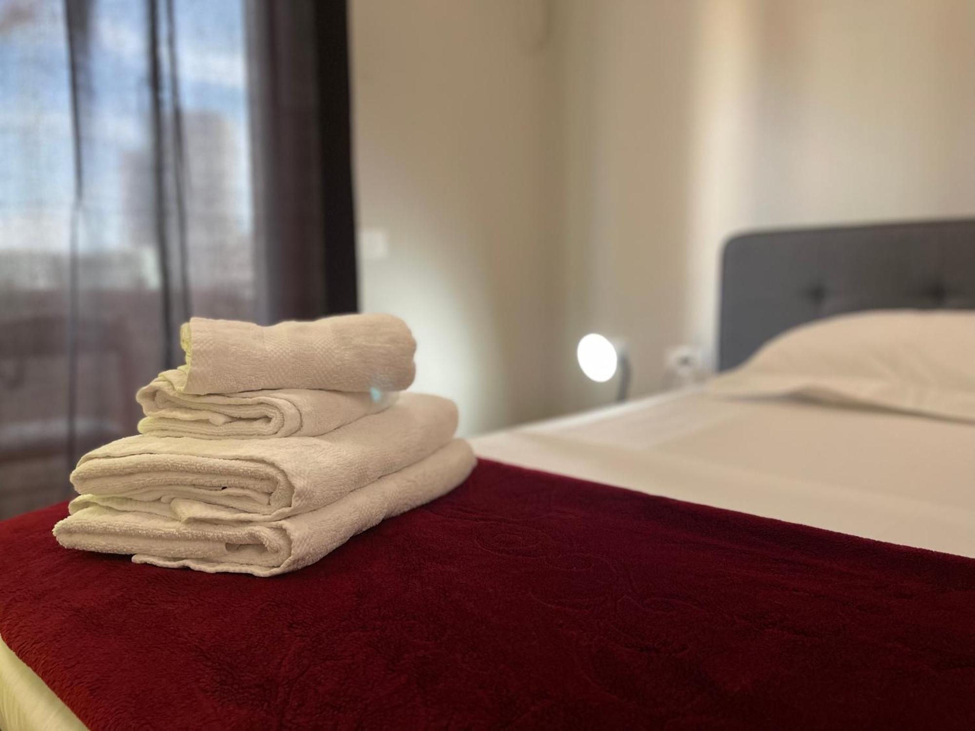 Downtown View Modern Apartment 티라나 외부 사진